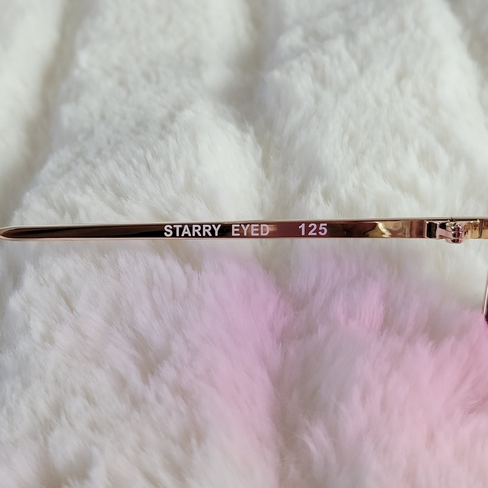 QUAY // ltd ed lizzo collab purple lens gold embossed metal frame aviators - Picture 16 of 16